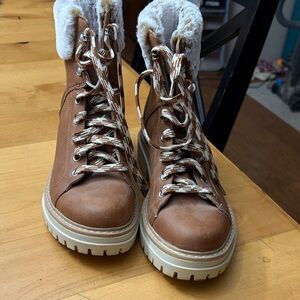 Time and Tru Brown Lace-Up Faux-Fur Collar Boots